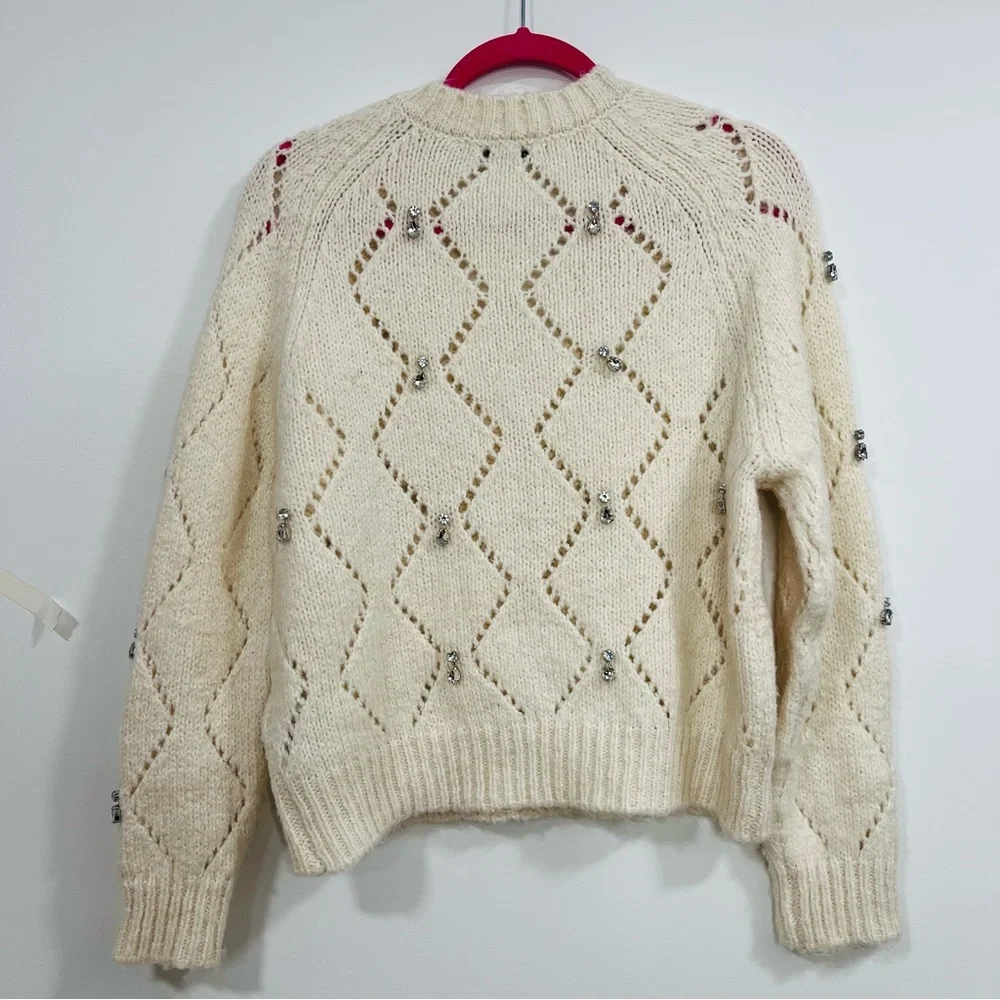 Zara Cream V-Neck Sweater‎ - Picture 7 of 8